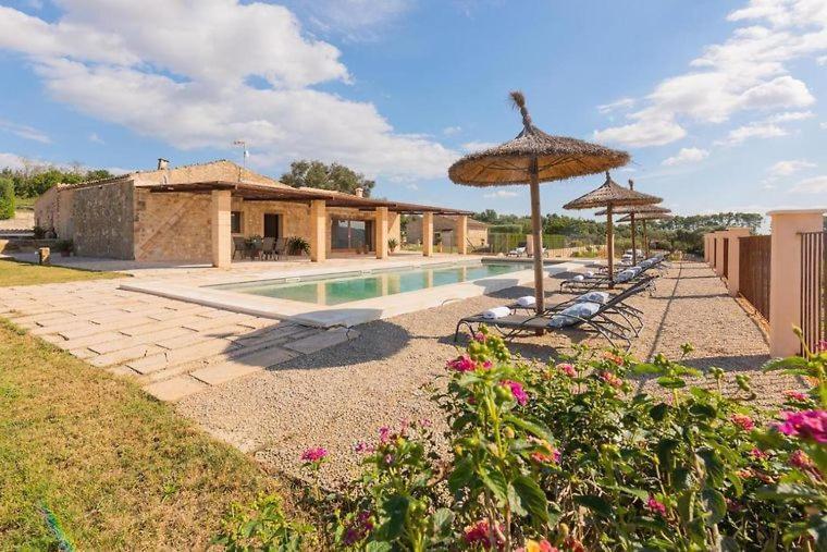 Вилла Agroturismo Son Calo Петра Экстерьер фото